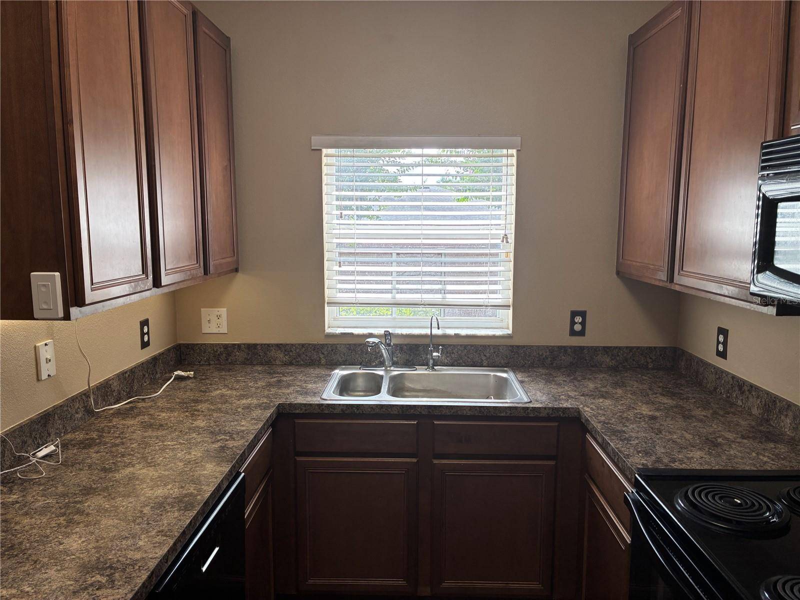 Sanford, FL 32771,2850 RETREAT VIEW CIR