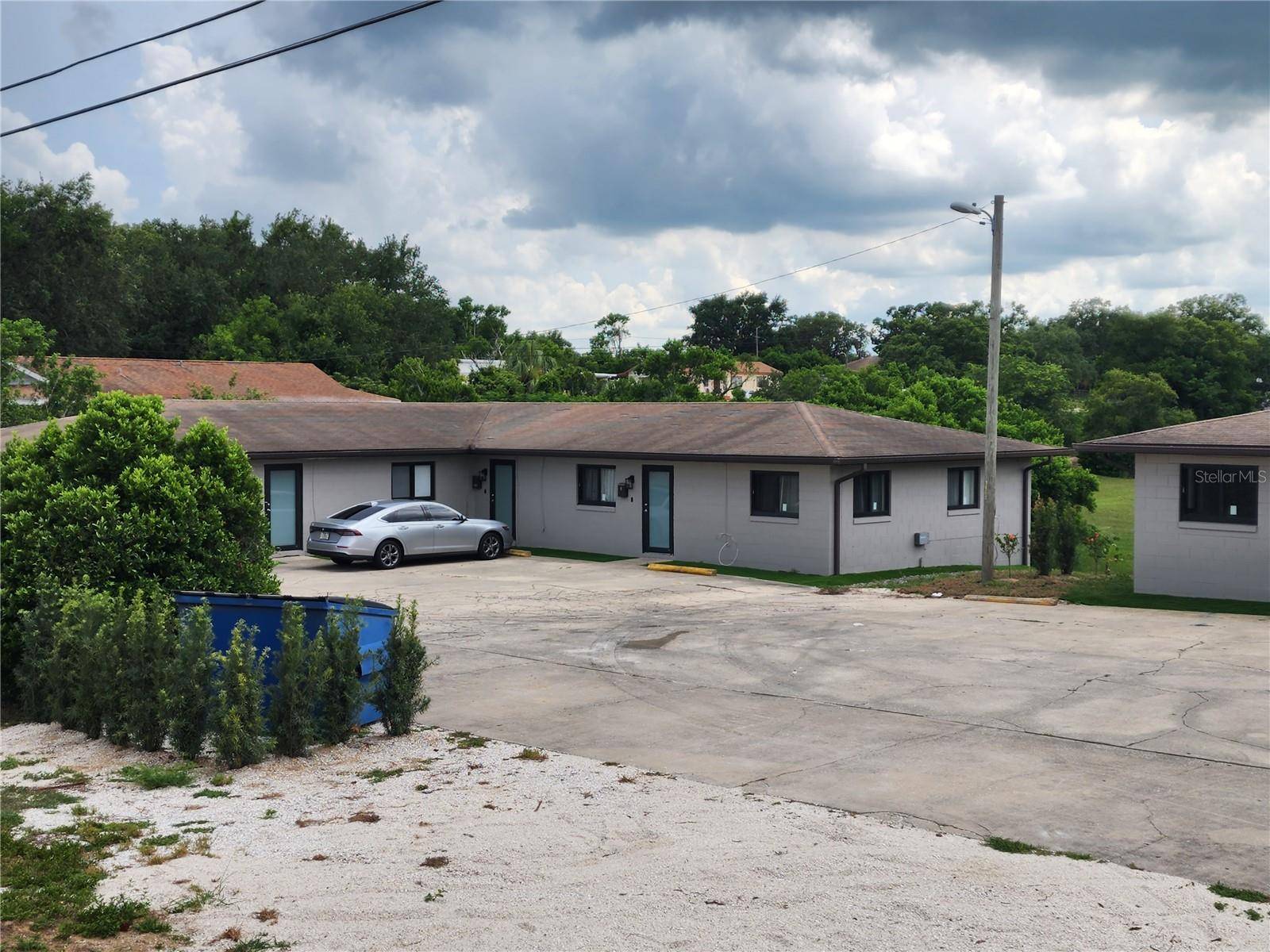Lake Wales, FL 33853,1234 TRIANGLE DR DR #3