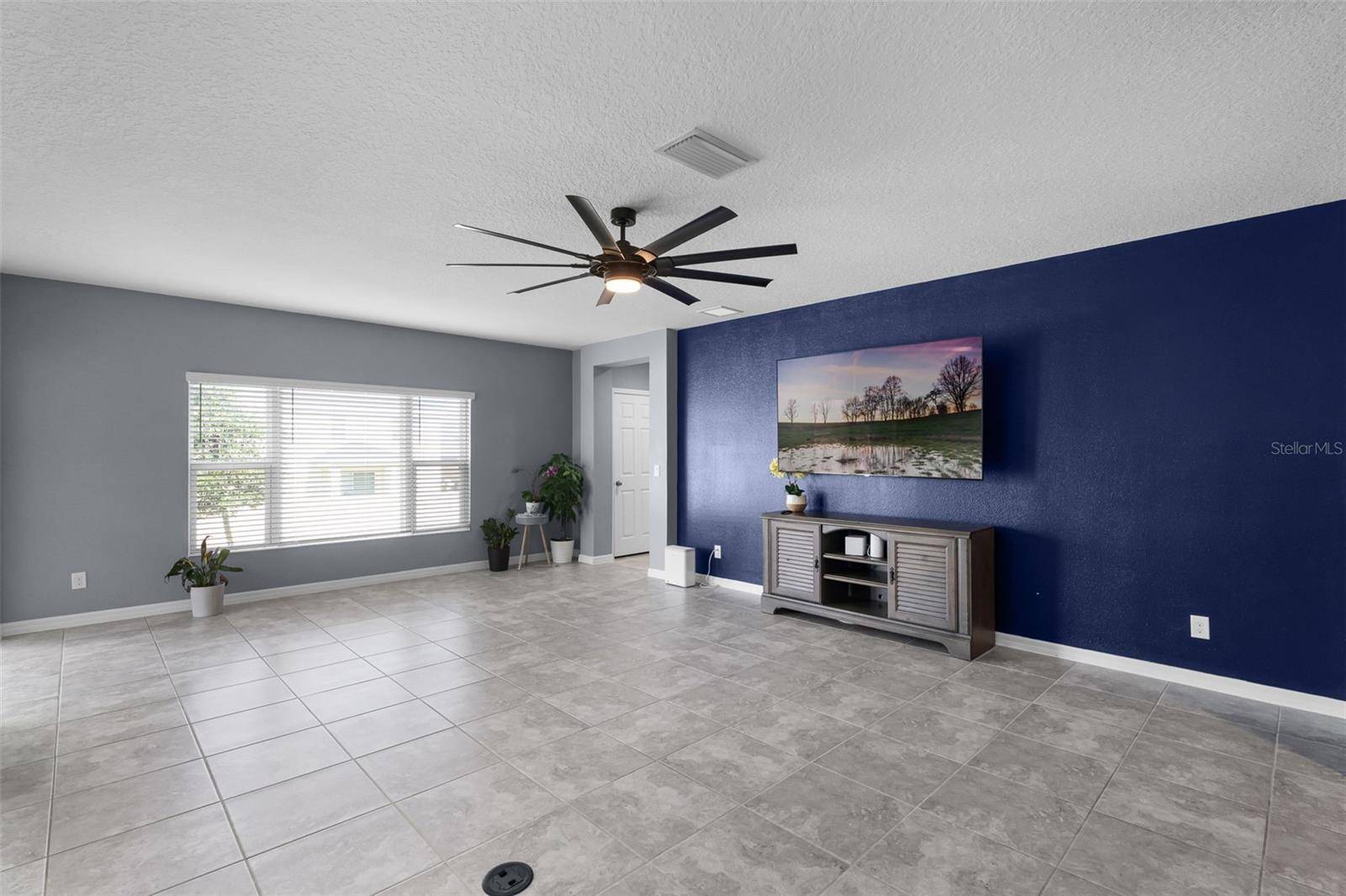 Groveland, FL 34736,185 LUXMORE RD