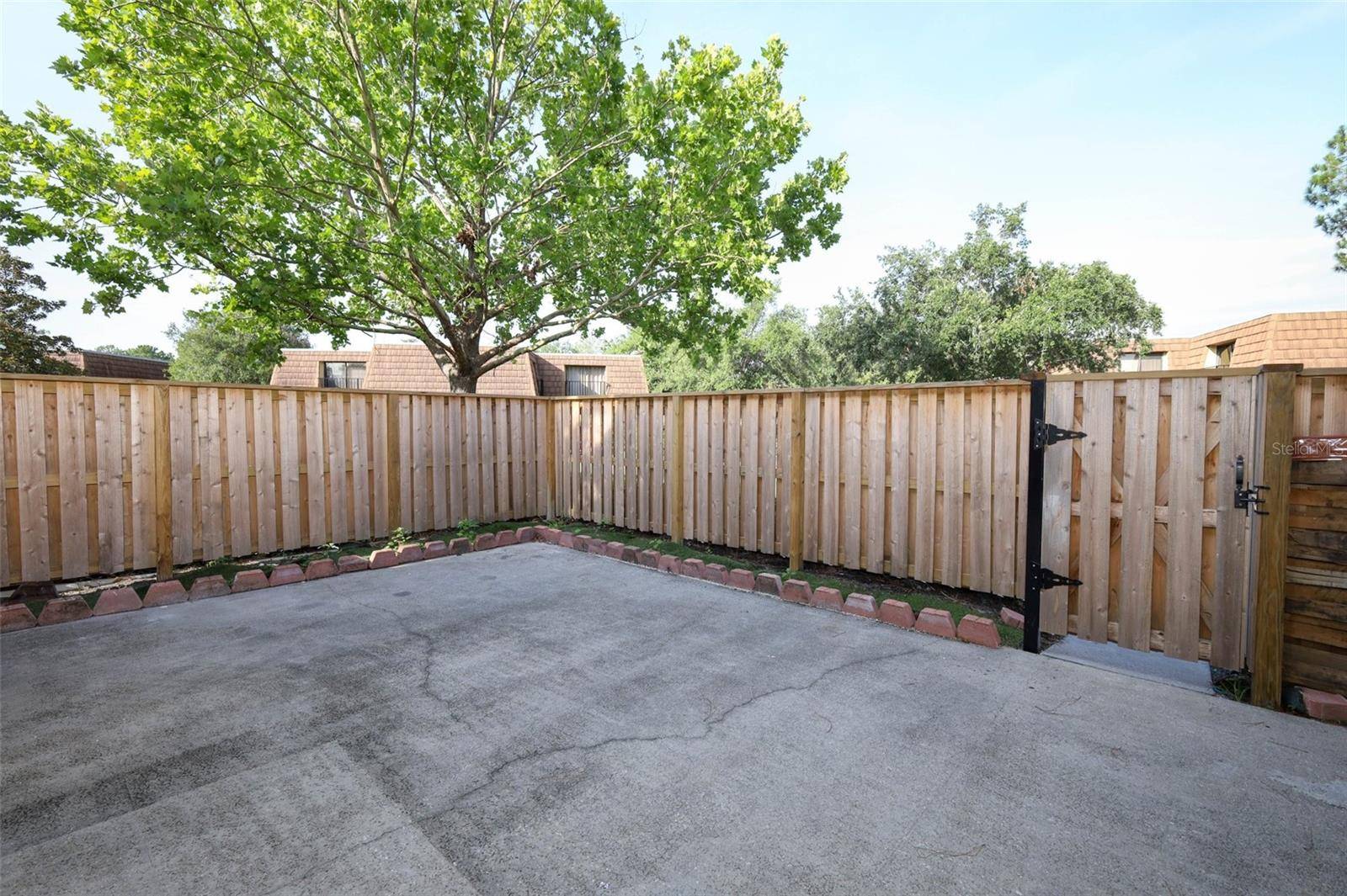 Orlando, FL 32811,5269 BROOK CT #249
