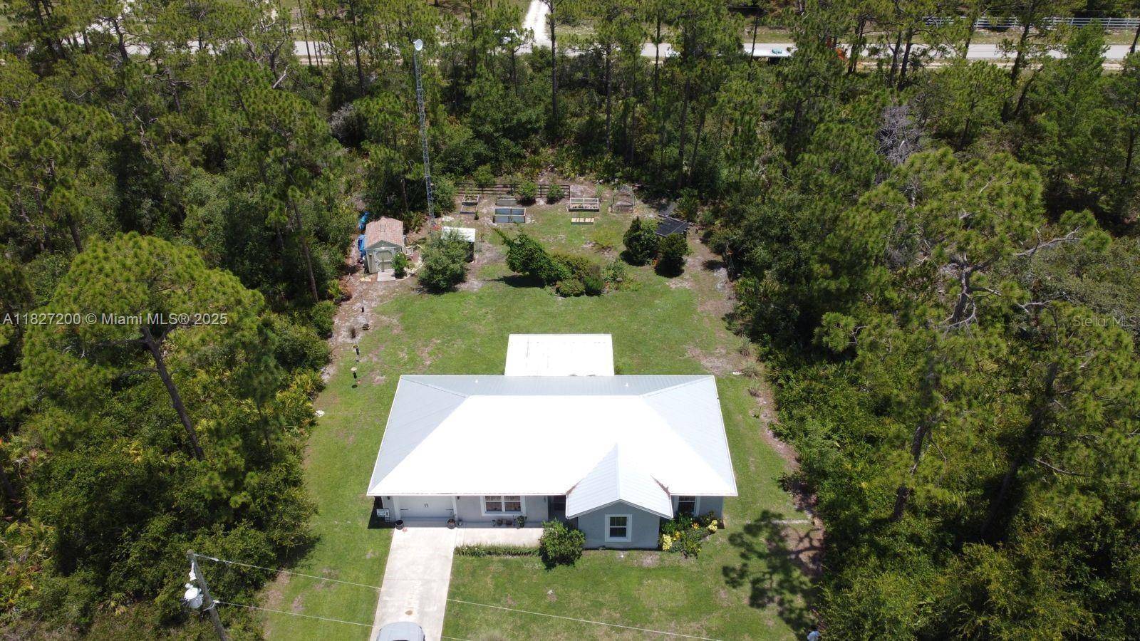 Lake Placid, FL 33852,3267 FORBES DR