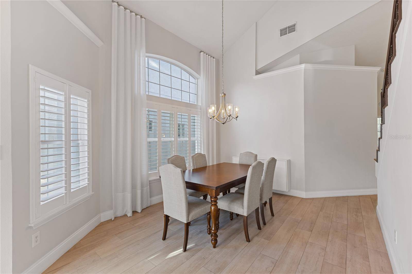 Orlando, FL 32819,8407 FOXWORTH CIR #15