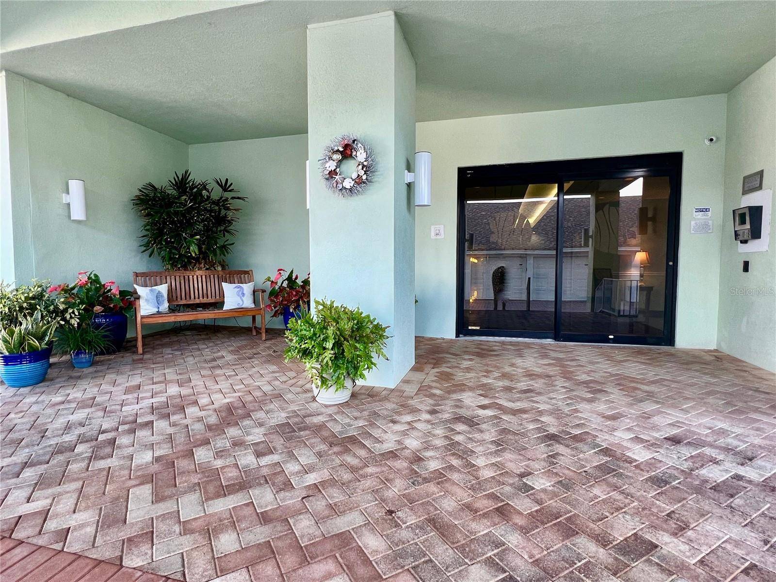 Hutchinson Island, FL 34949,2700 N HIGHWAY A1A #506