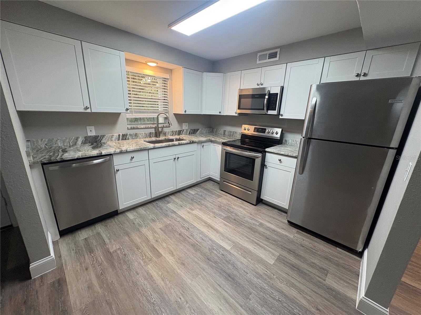 Leesburg, FL 34748,420 S PALMETTO ST #7