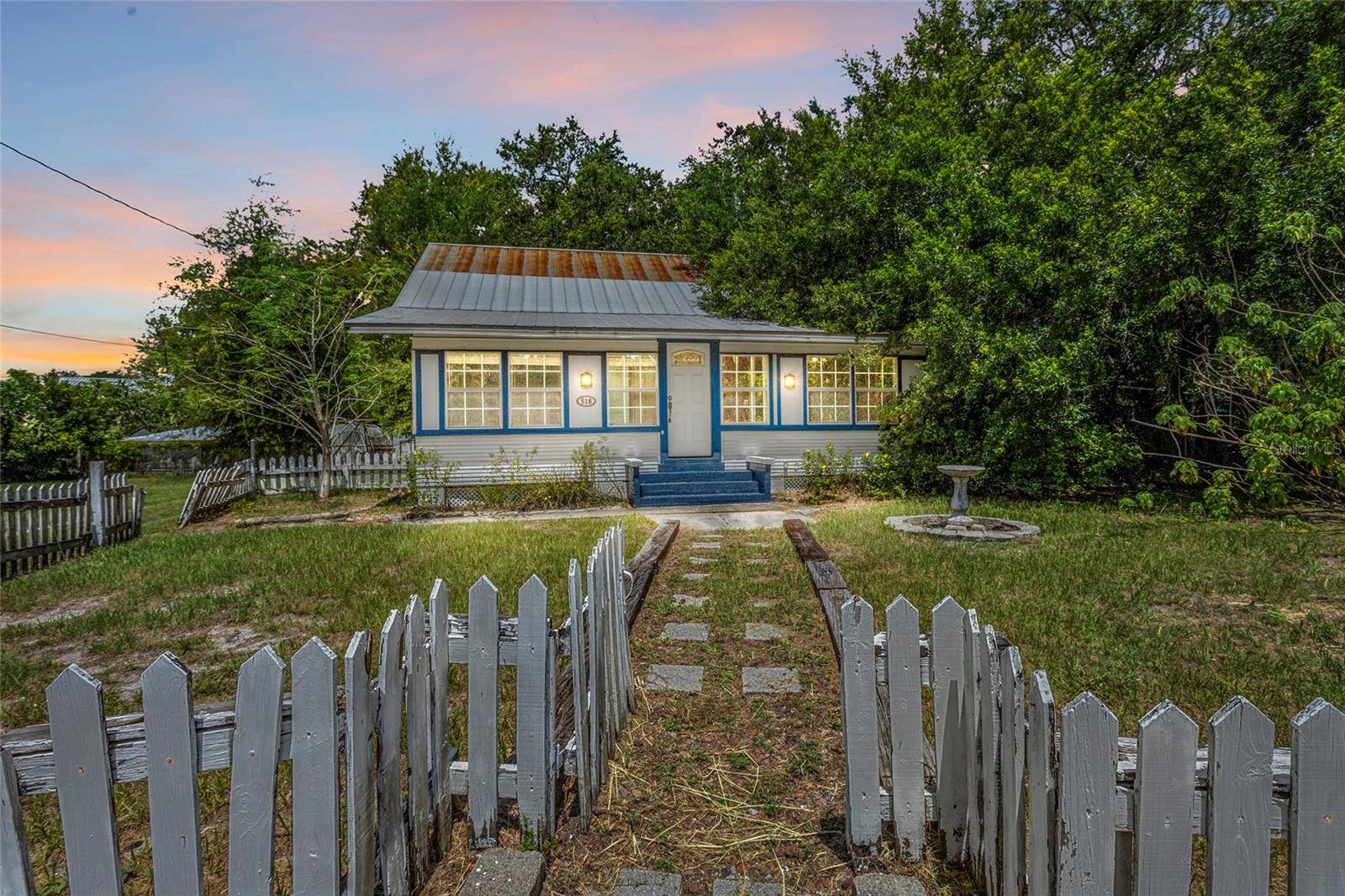 Orlando, FL 32829,516 TYBEE PL