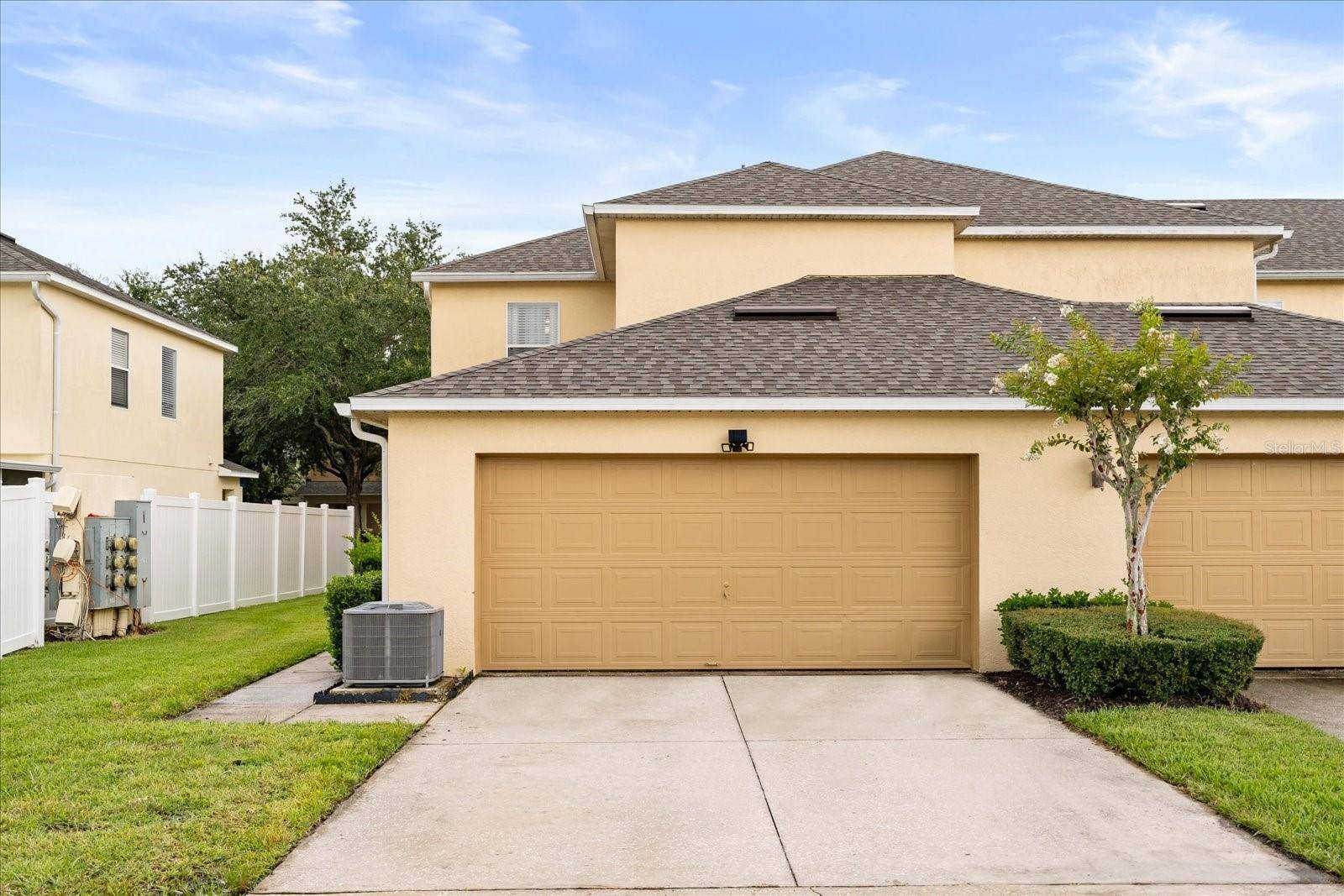 Orlando, FL 32828,2464 FORMAX DR