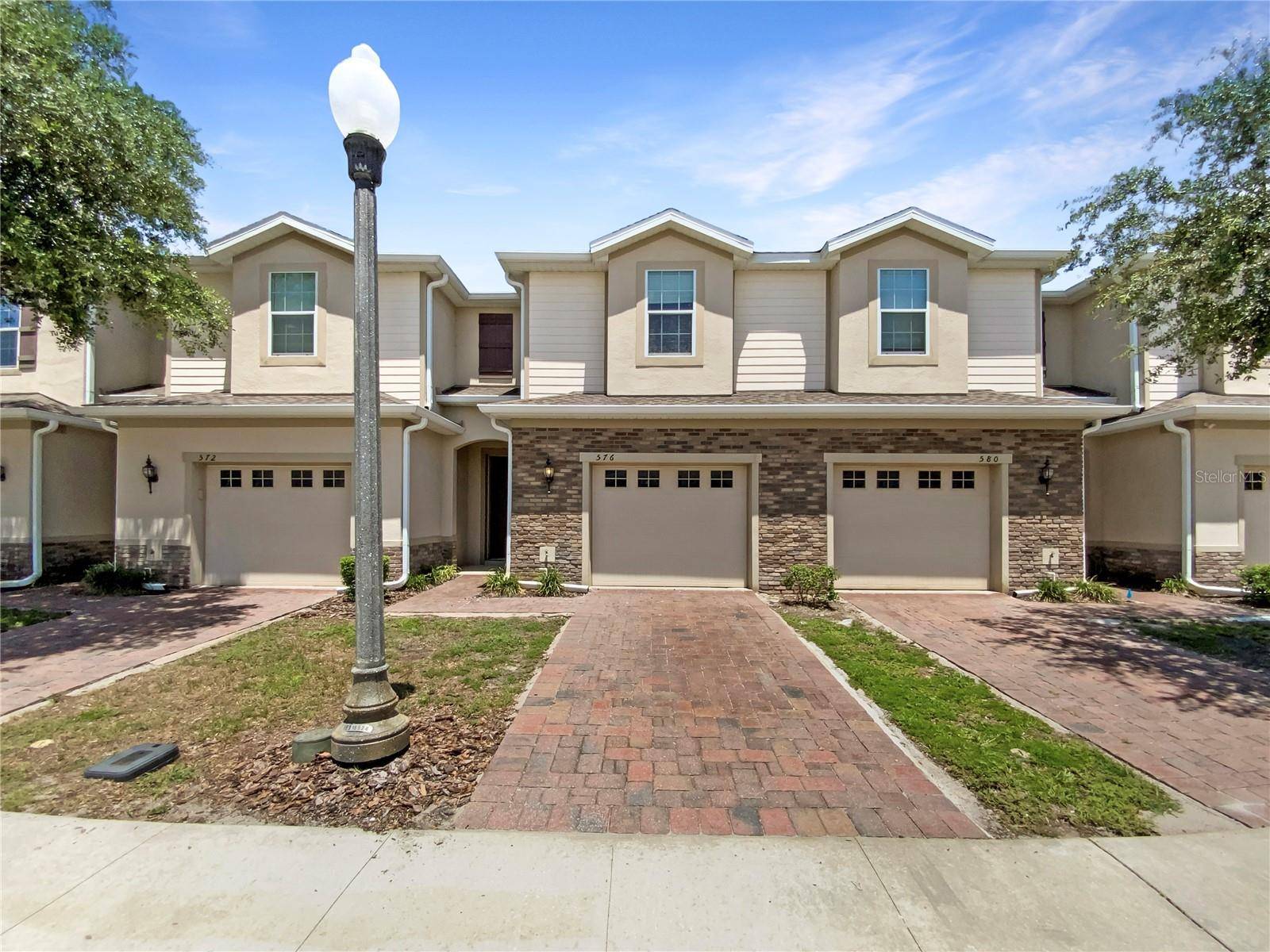 Oviedo, FL 32765,576 PROSPECT PT