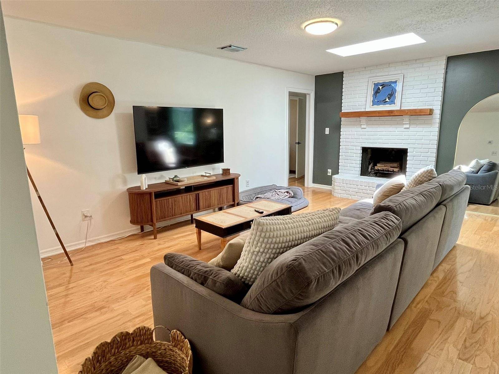 Longwood, FL 32750,154 CITRUS TREE LN