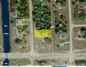 Rotonda West, FL 33947,875 BOUNDARY BLVD