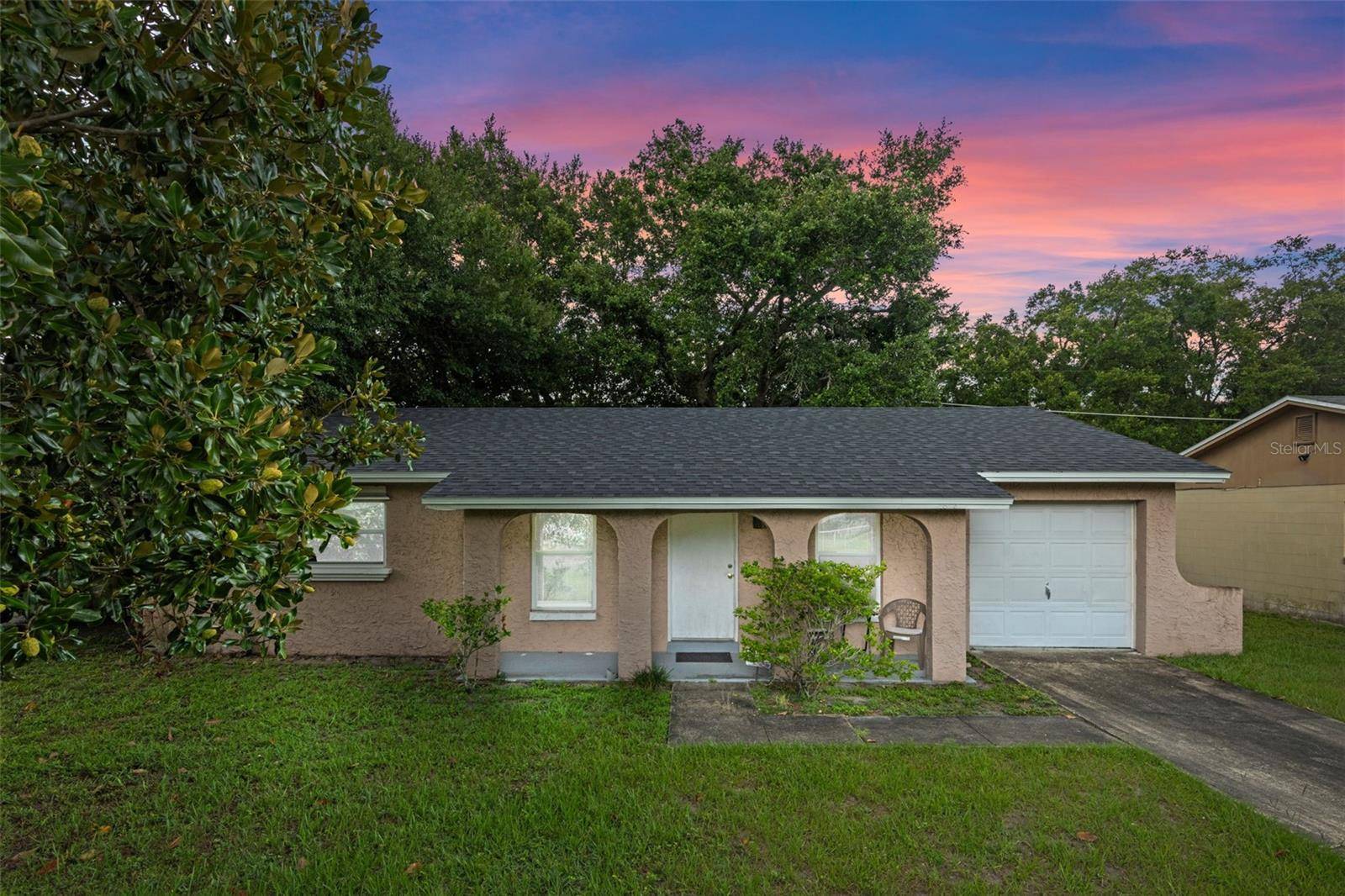 Sanford, FL 32773,2843 GROVE DR