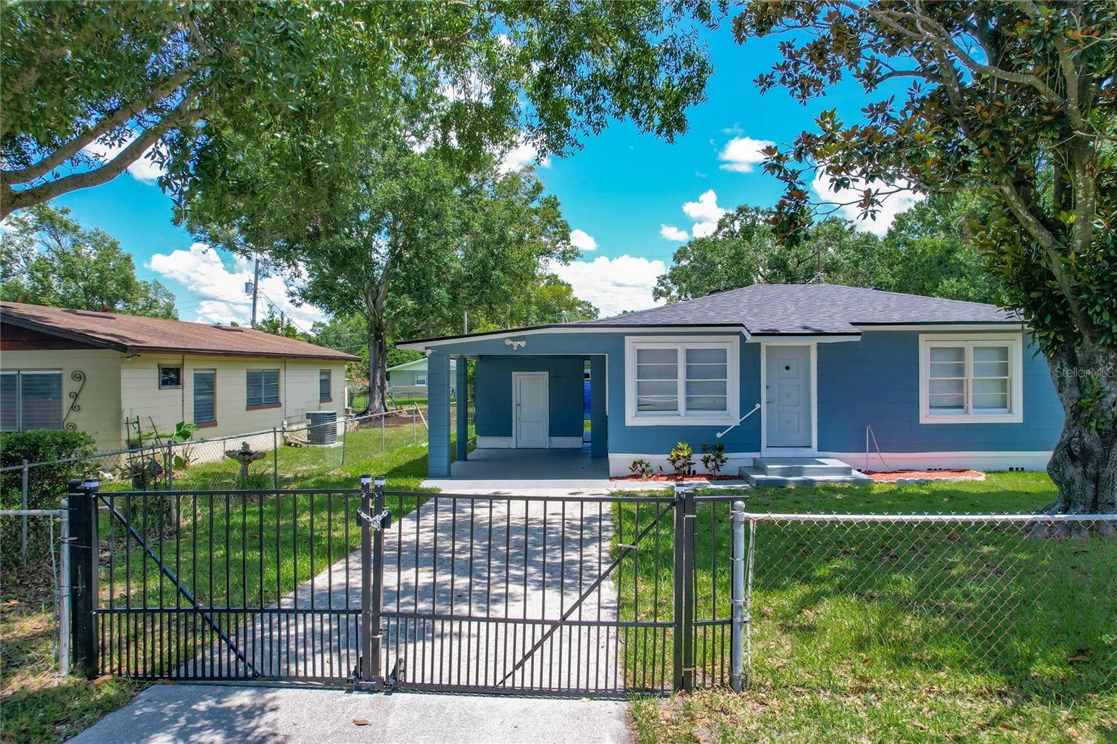 Auburndale, FL 33823,207 KAY ST