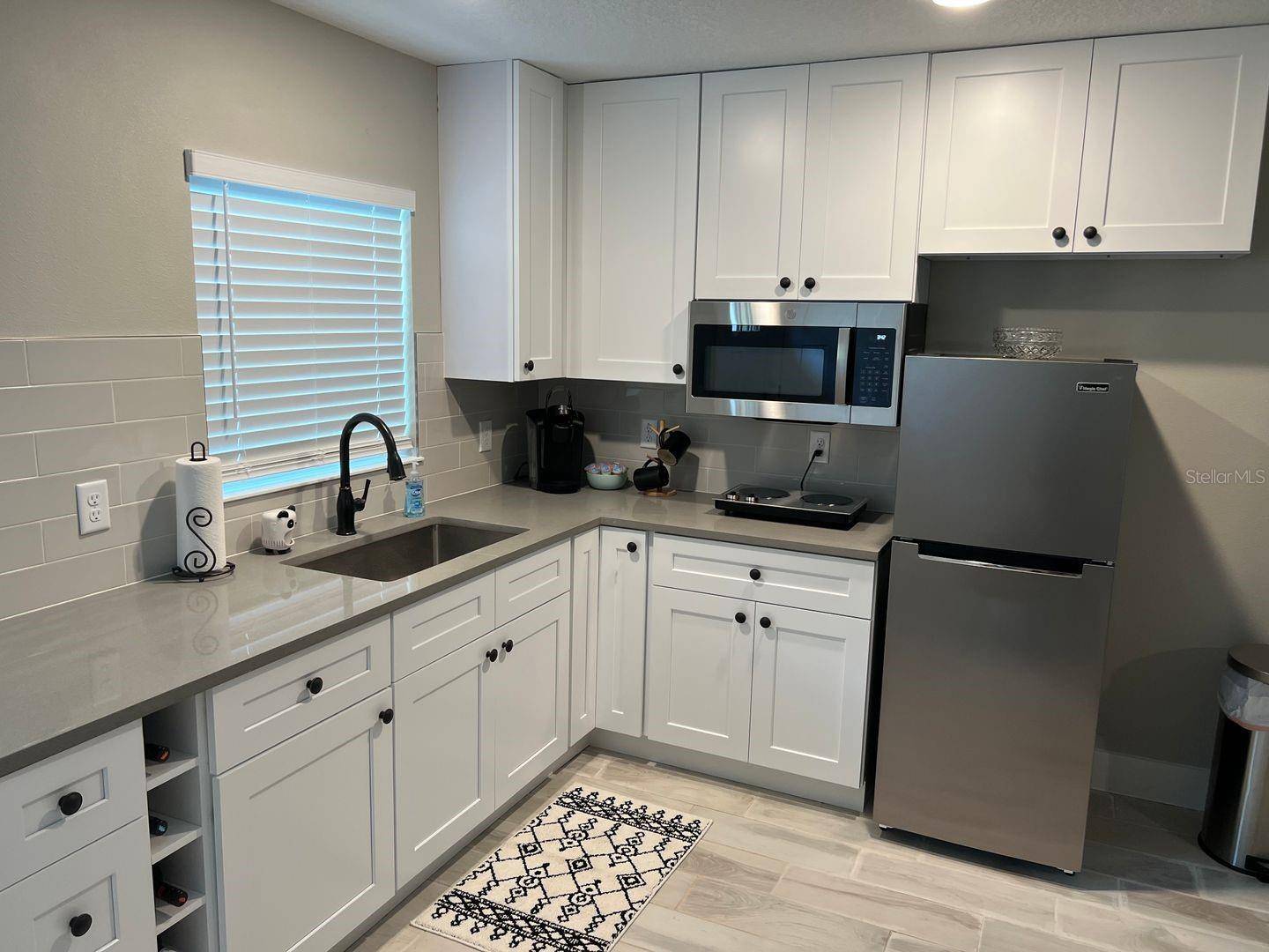 Longwood, FL 32750,273 W WARREN AVE