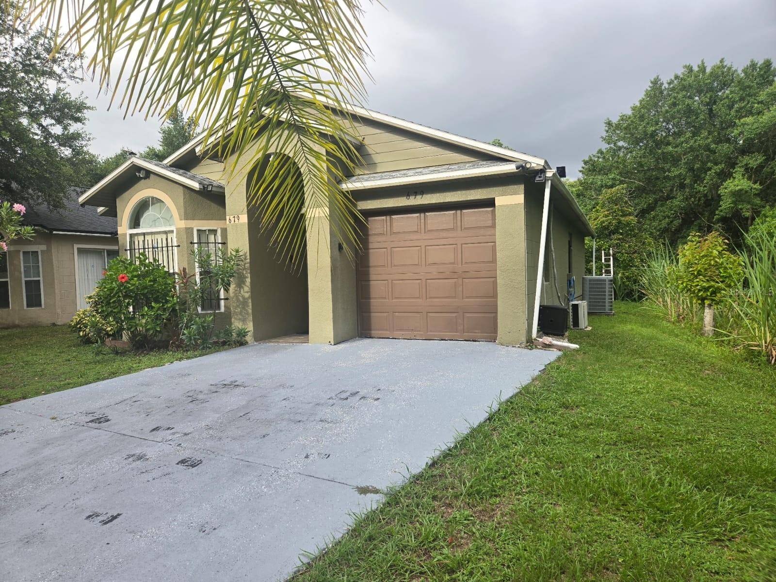 Orlando, FL 32811,679 MIDORI ST