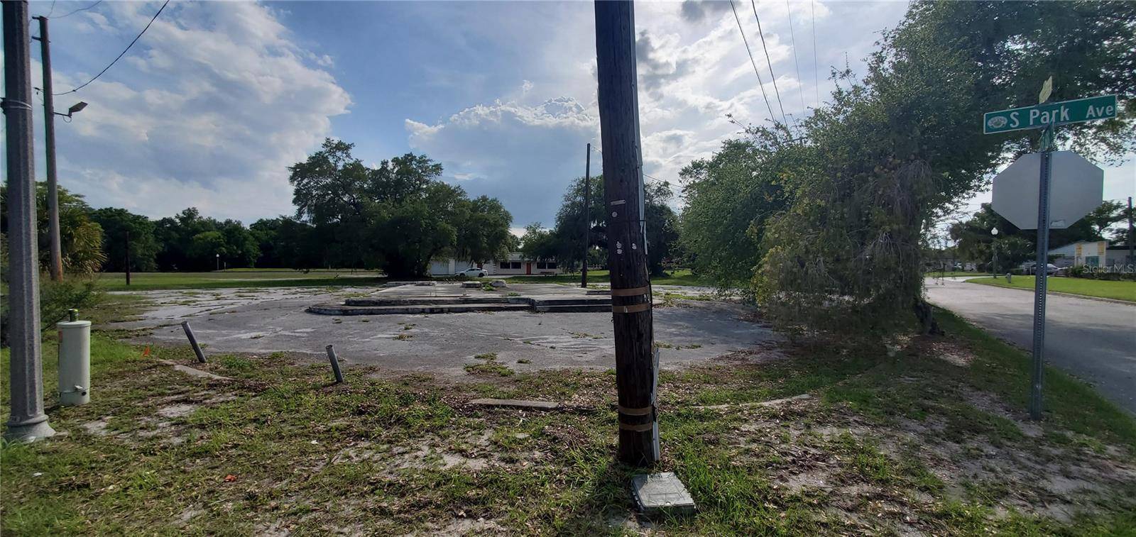 Apopka, FL 32703,602 PARK AVE