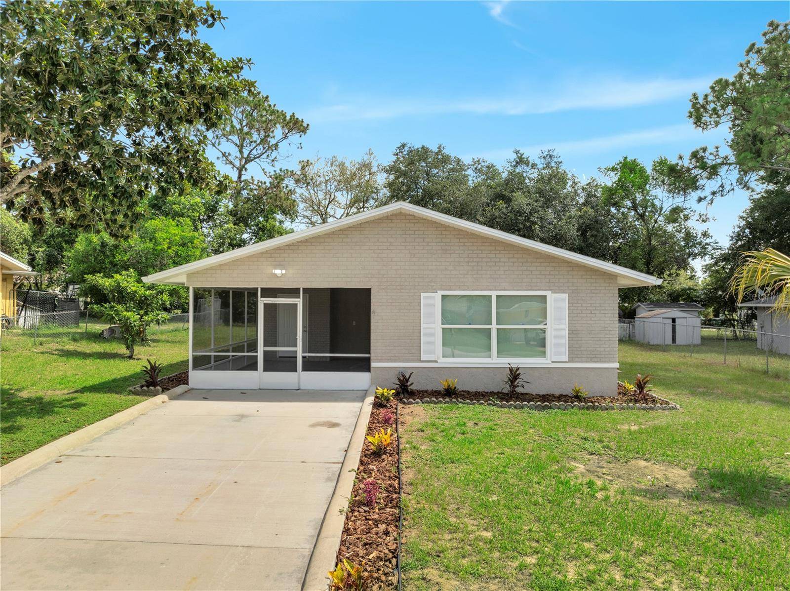 Ocala, FL 34472,458 SPRING LN
