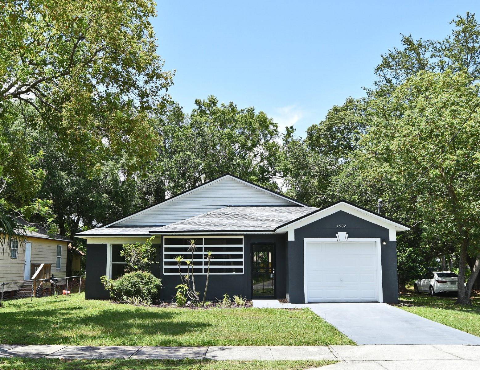 Sanford, FL 32771,1502 W 16 TH STREET