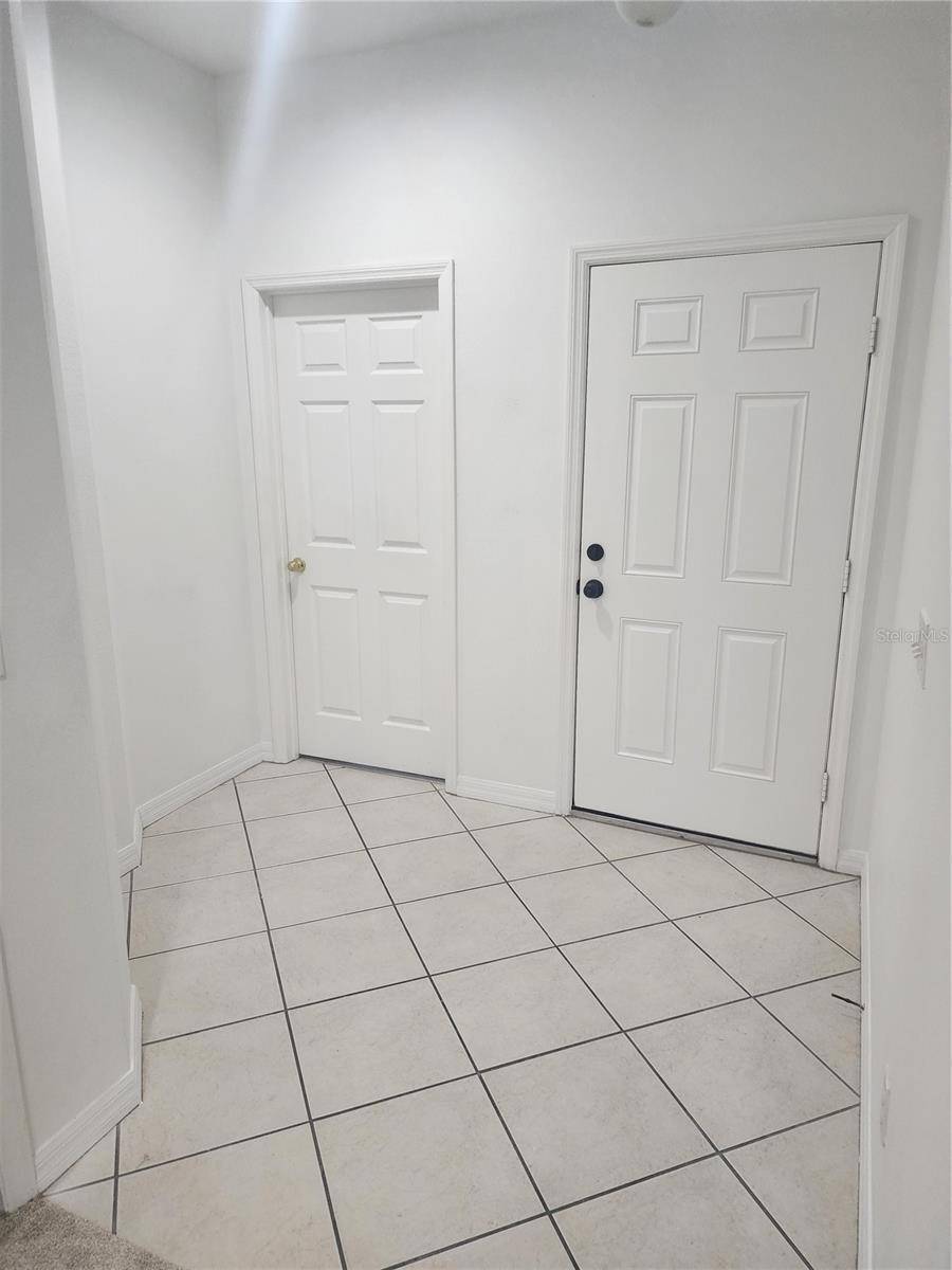 Sanford, FL 32771,1004 TRAVERTINE TER