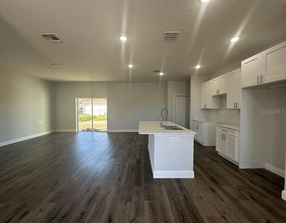 Ocala, FL 34472,2 DOGWOOD DR