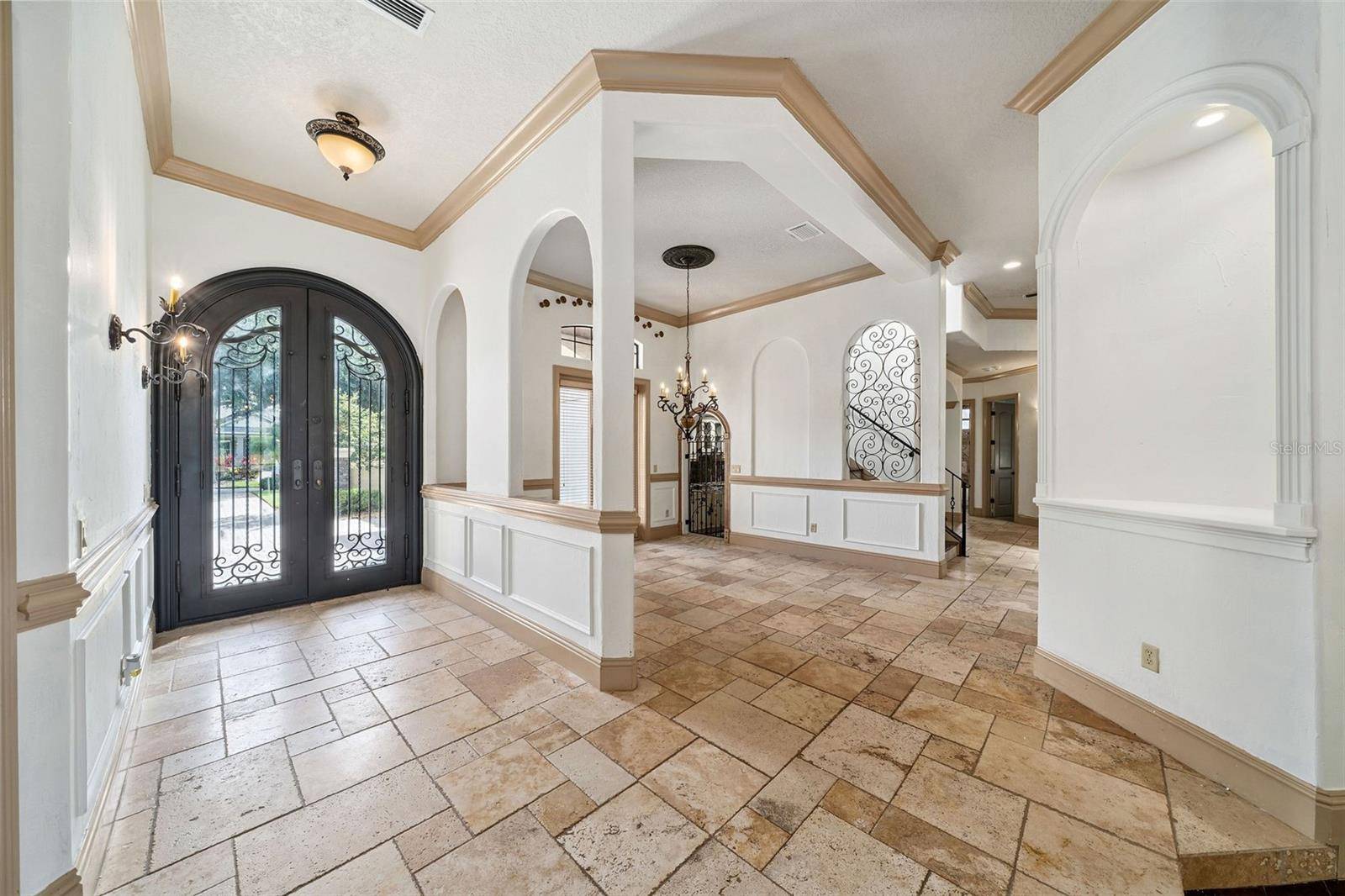Windermere, FL 34786,8402 LAKE BURDEN CIR