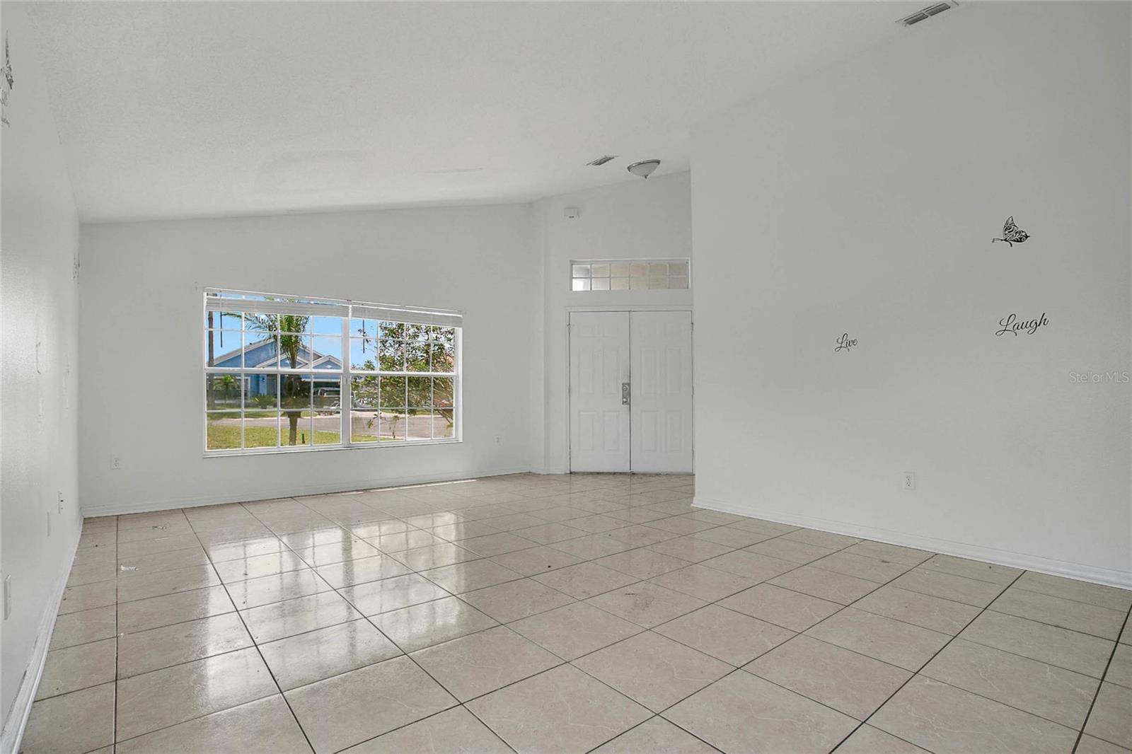 Davenport, FL 33837,118 SIR PHILLIPS DR