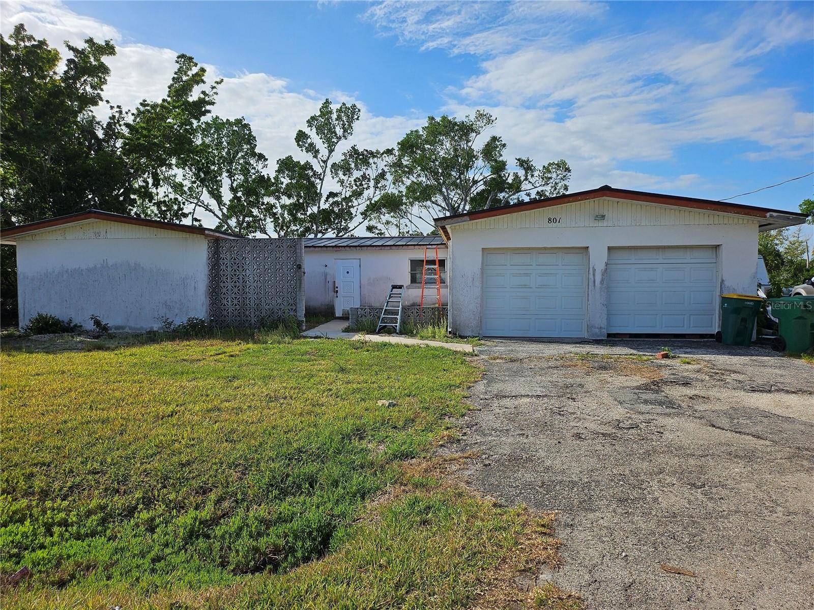 Punta Gorda, FL 33950,801 MARLIN DR