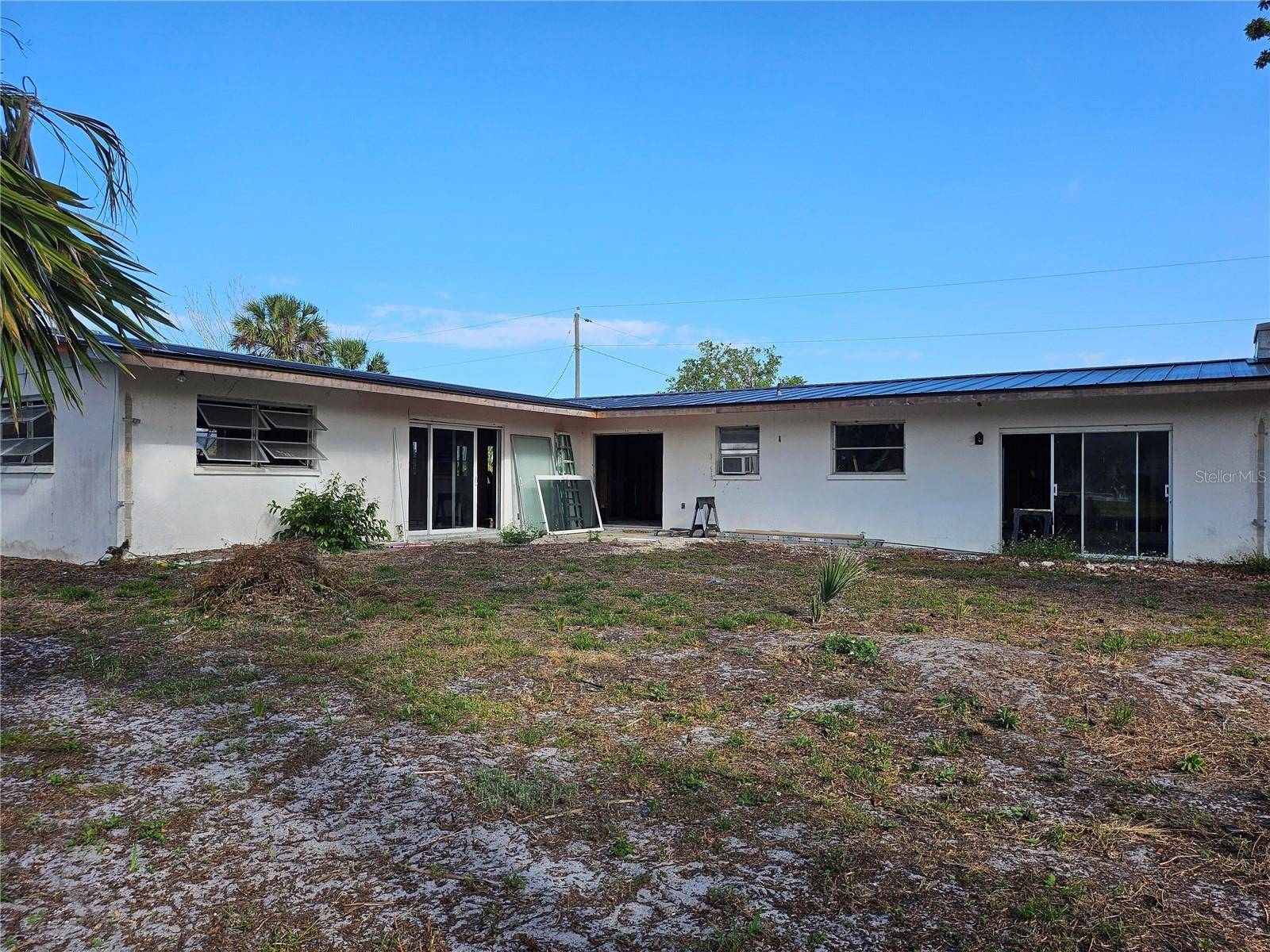 Punta Gorda, FL 33950,801 MARLIN DR