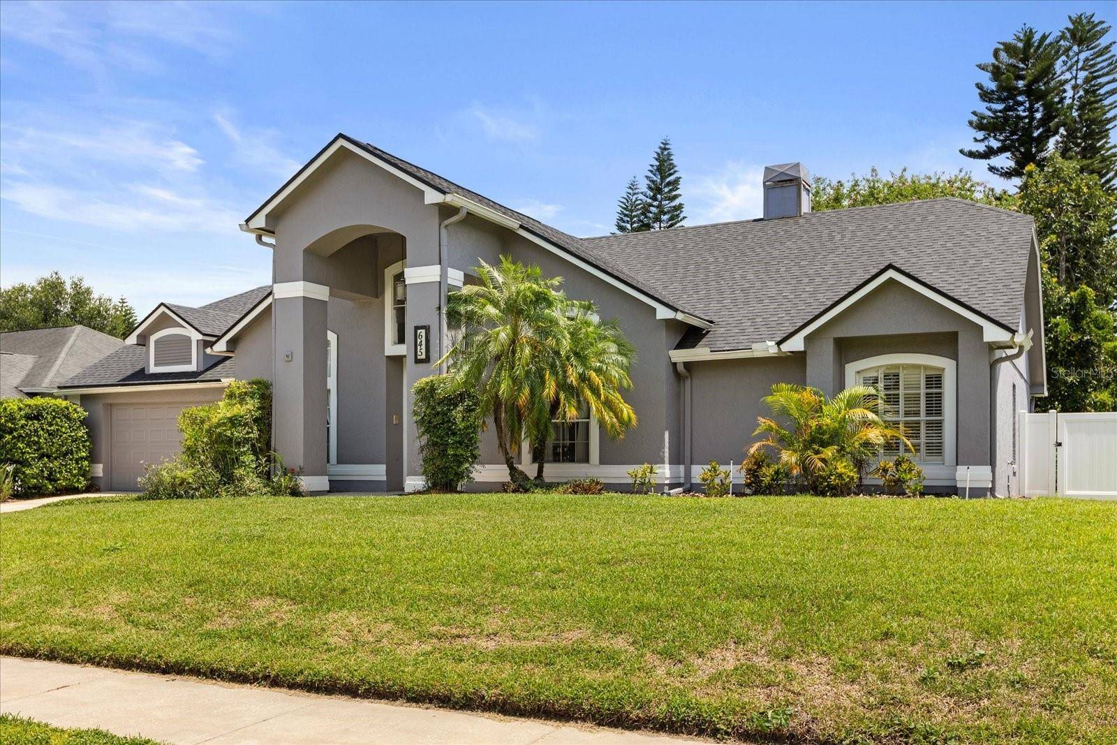 Oviedo, FL 32765,645 MACGLENROSS DR