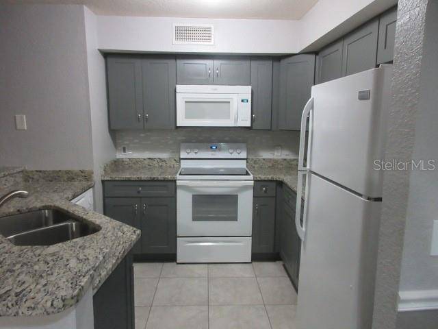 Altamonte Springs, FL 32714,831 CAMARGO WAY #106