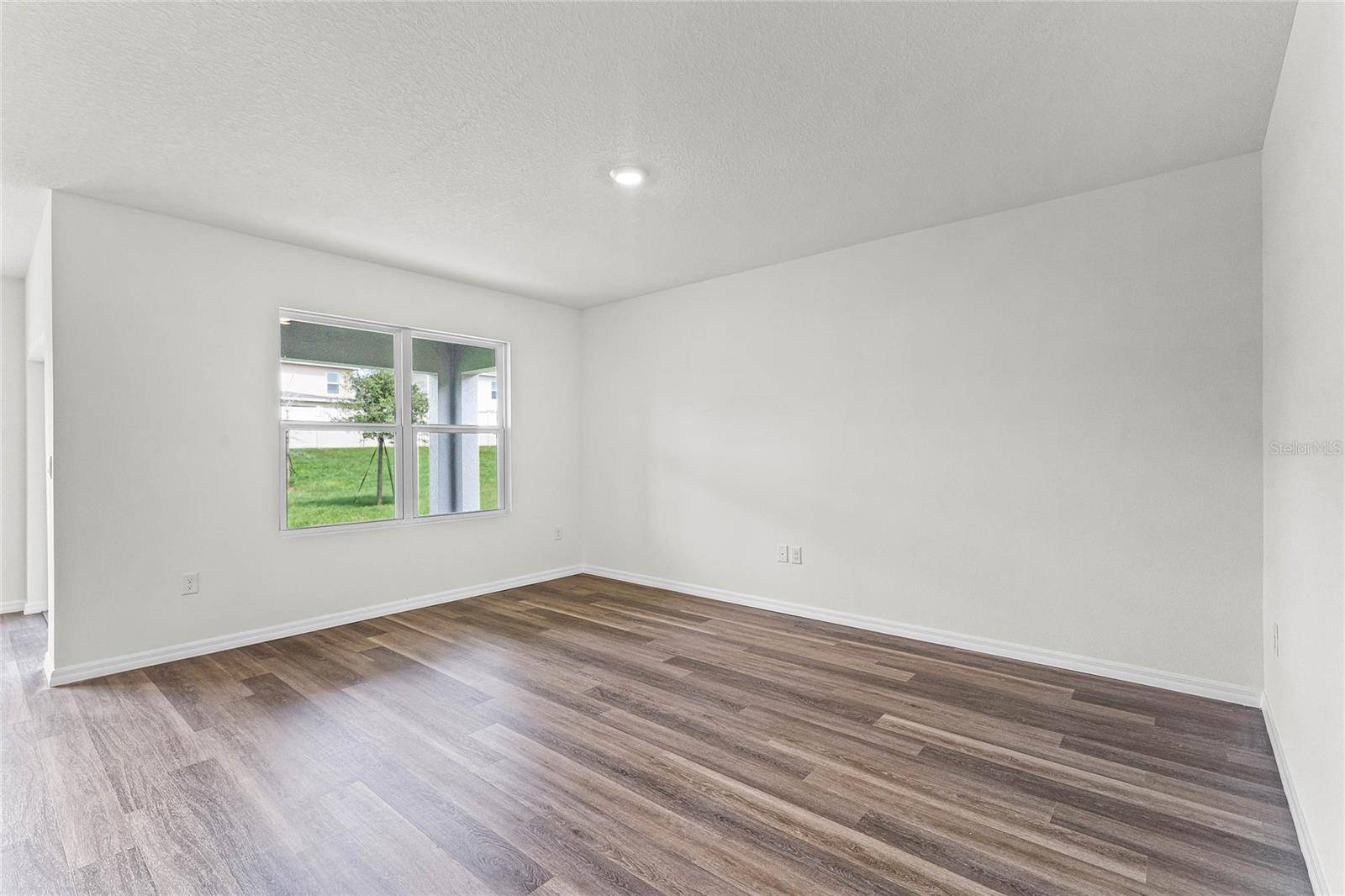 Apopka, FL 32712,5162 MARSHELDER ST