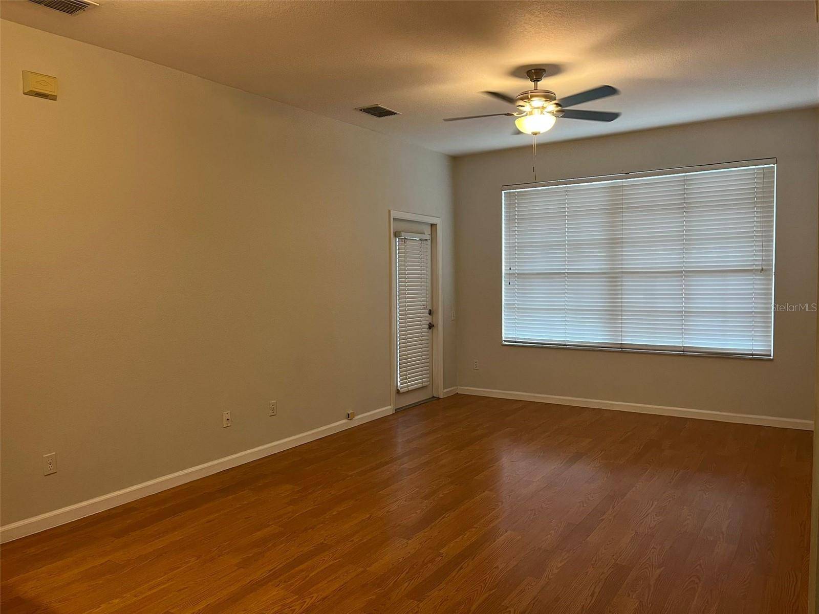 Orlando, FL 32835,7123 YACHT BASIN AVE #318