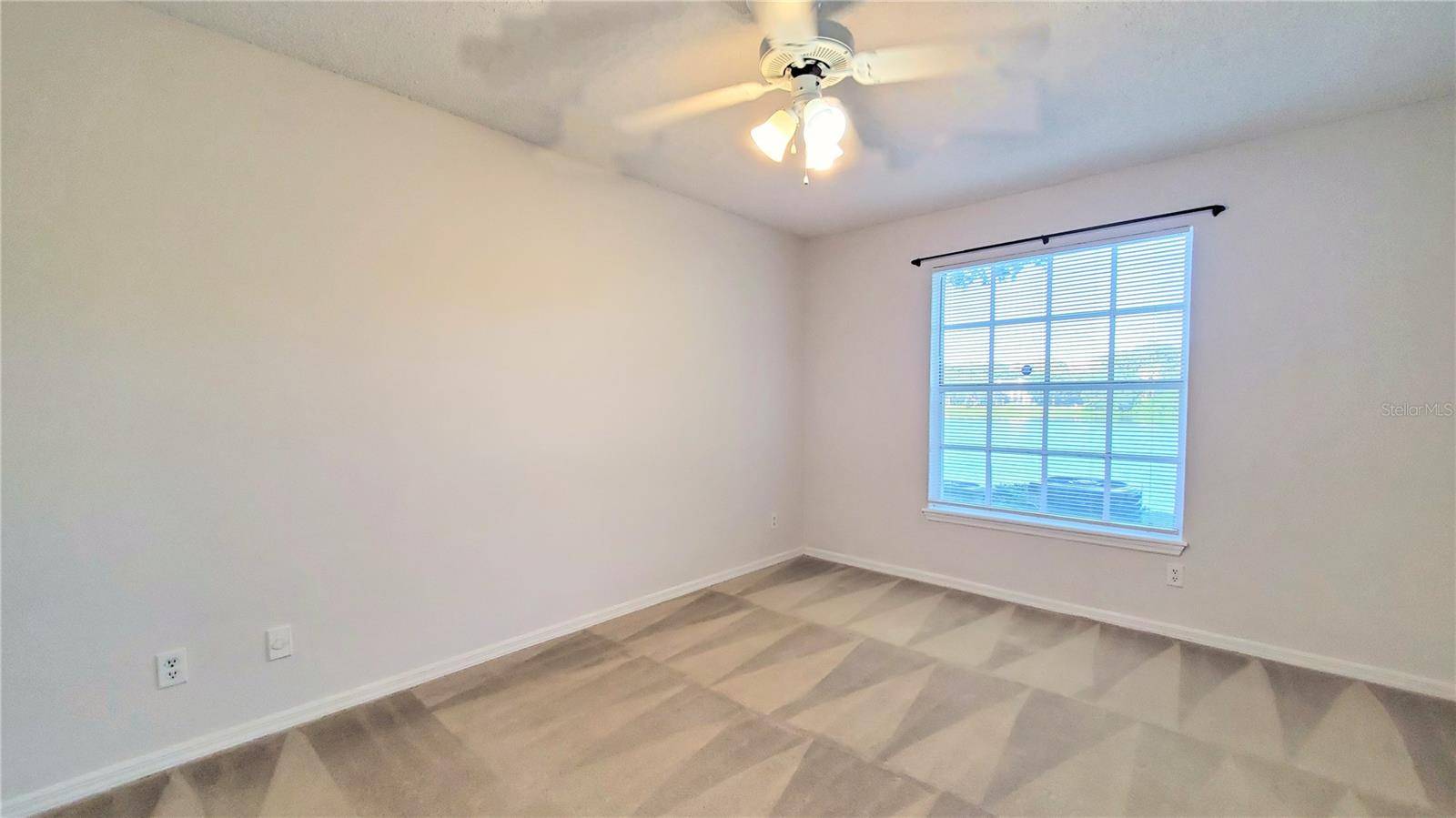 Orlando, FL 32835,1079 S HIAWASSEE RD #1114