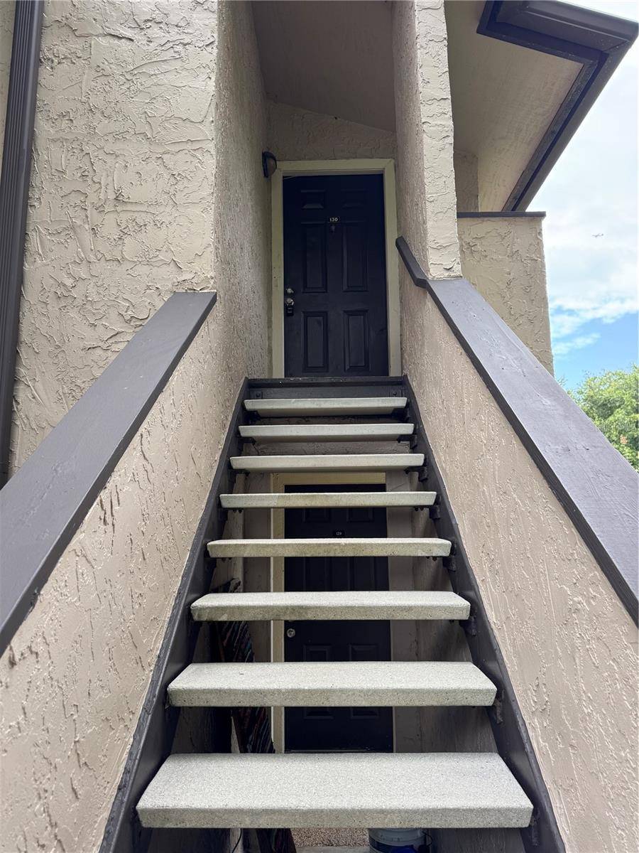 Winter Park, FL 32792,3020 ANTIQUE OAKS CIRCLE #130