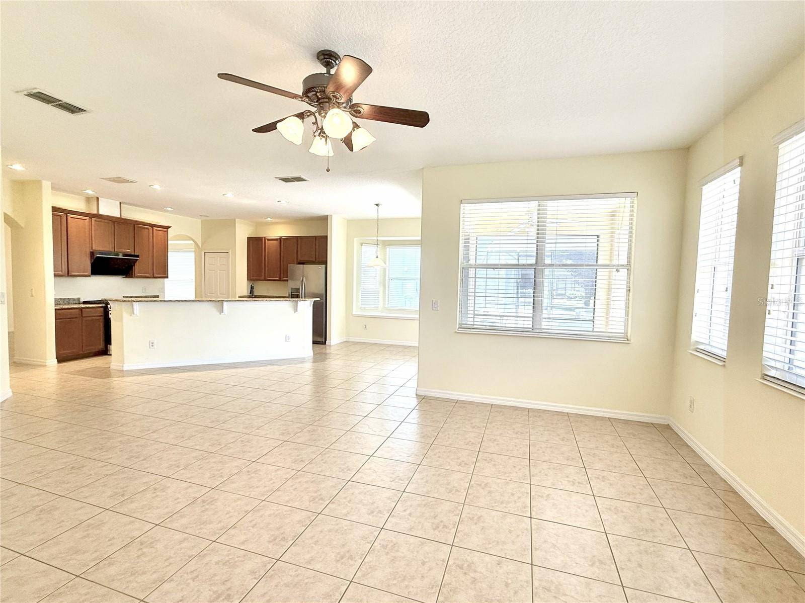 Orlando, FL 32836,8737 LEELAND ARCHER BLVD