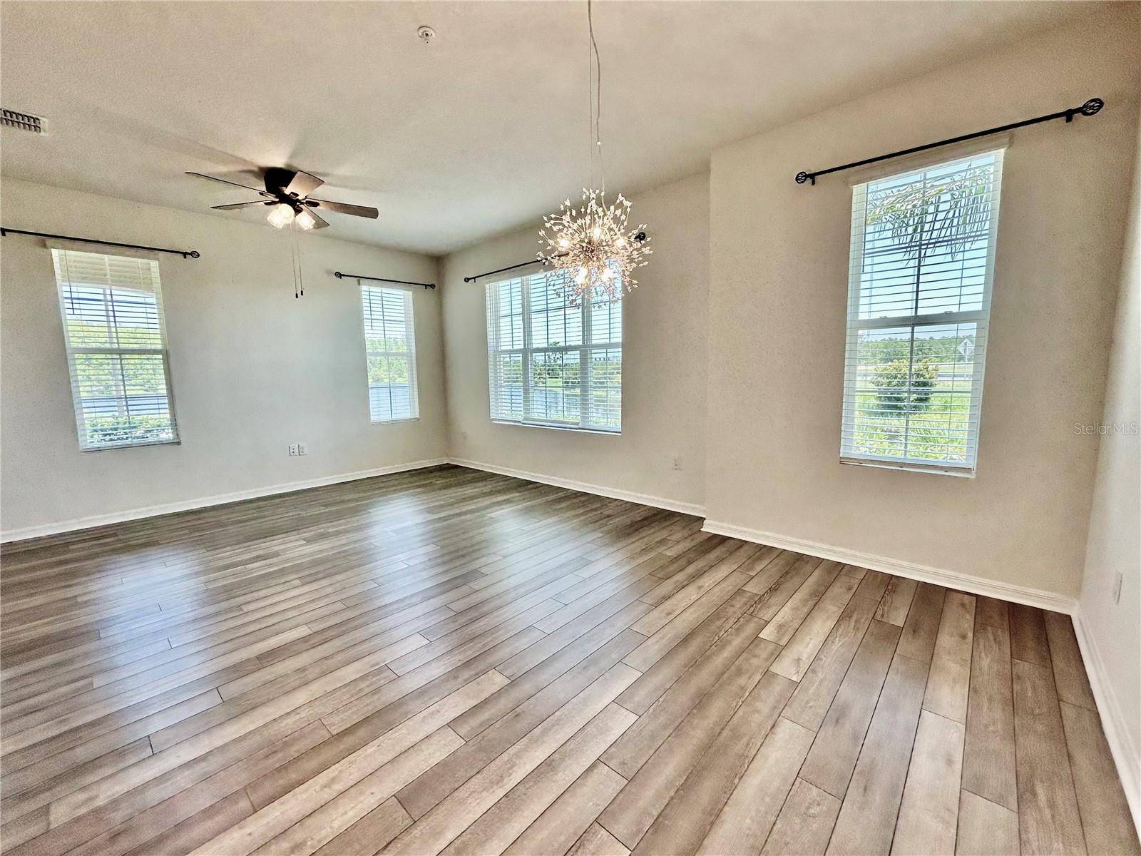 Orlando, FL 32832,10001 EAGLE ROCK ALY