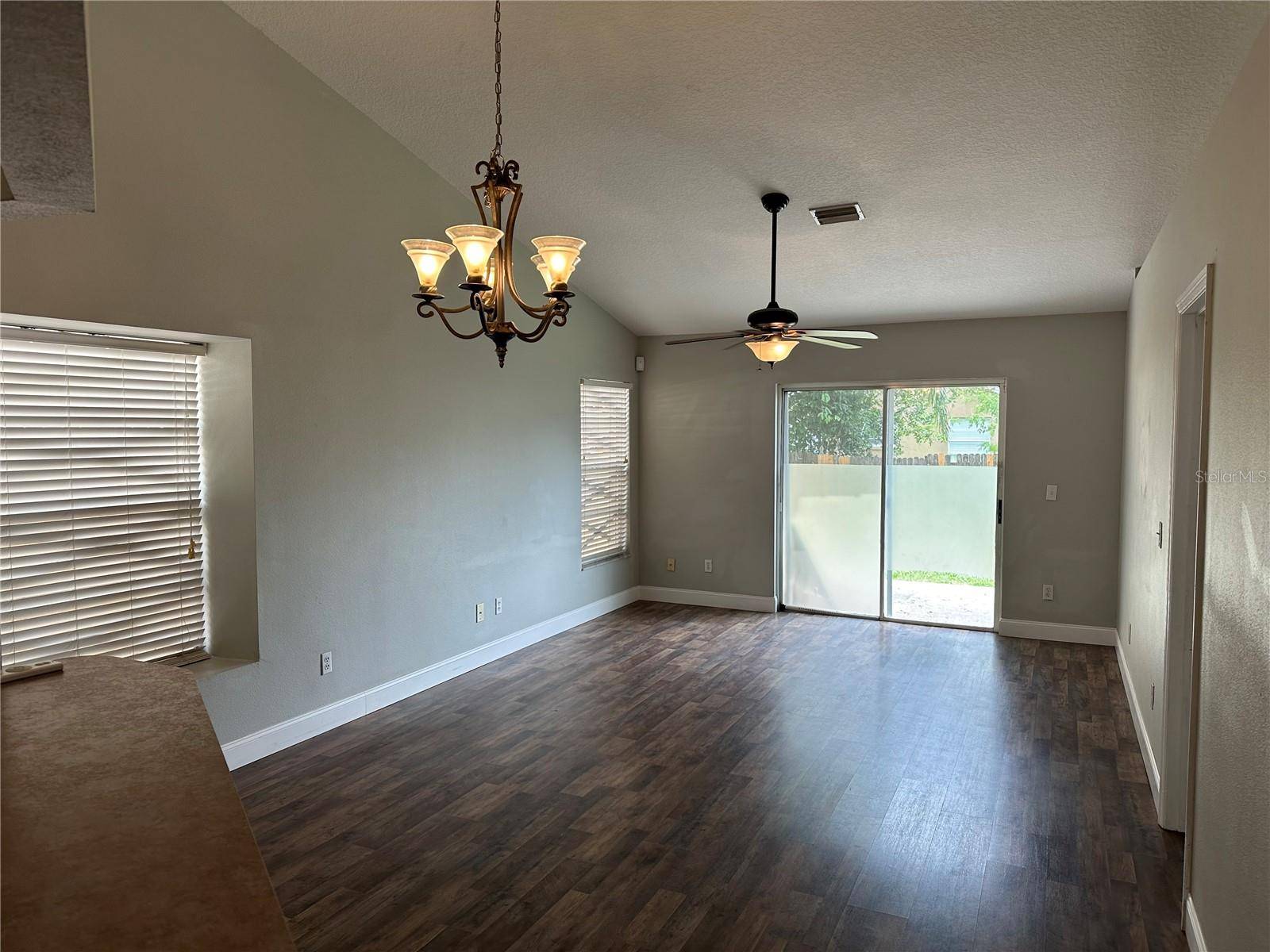 Orlando, FL 32825,9923 DEAN ACRE DR