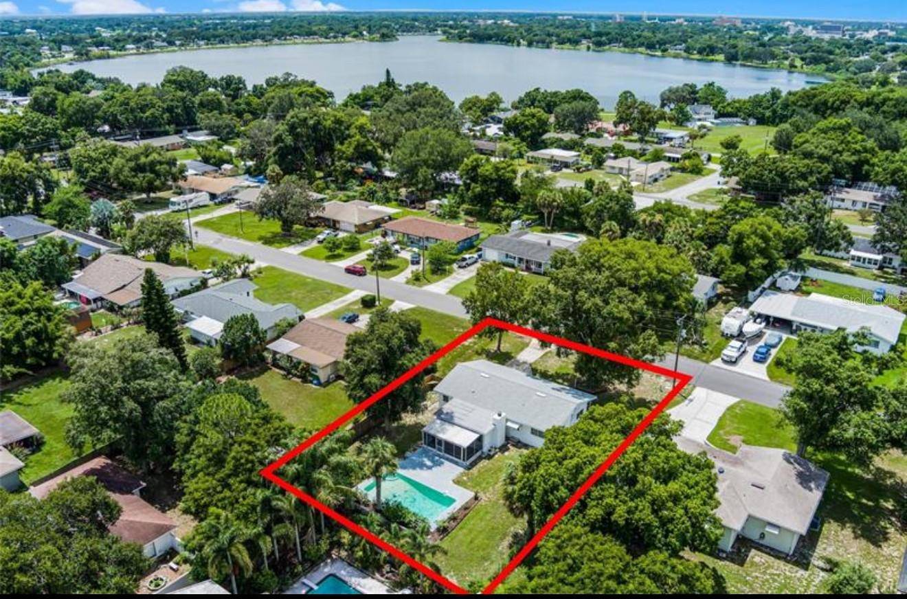 Winter Haven, FL 33881,904 15TH ST NE