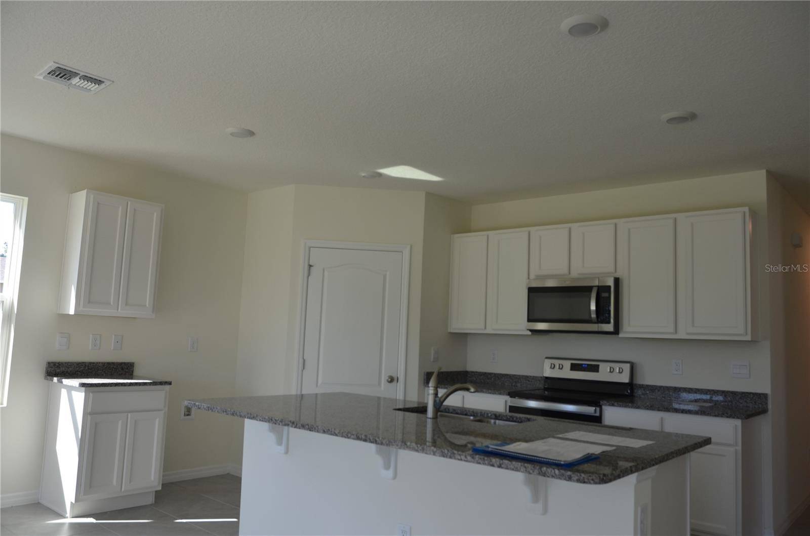 Mount Dora, FL 32757,Address not disclosed
