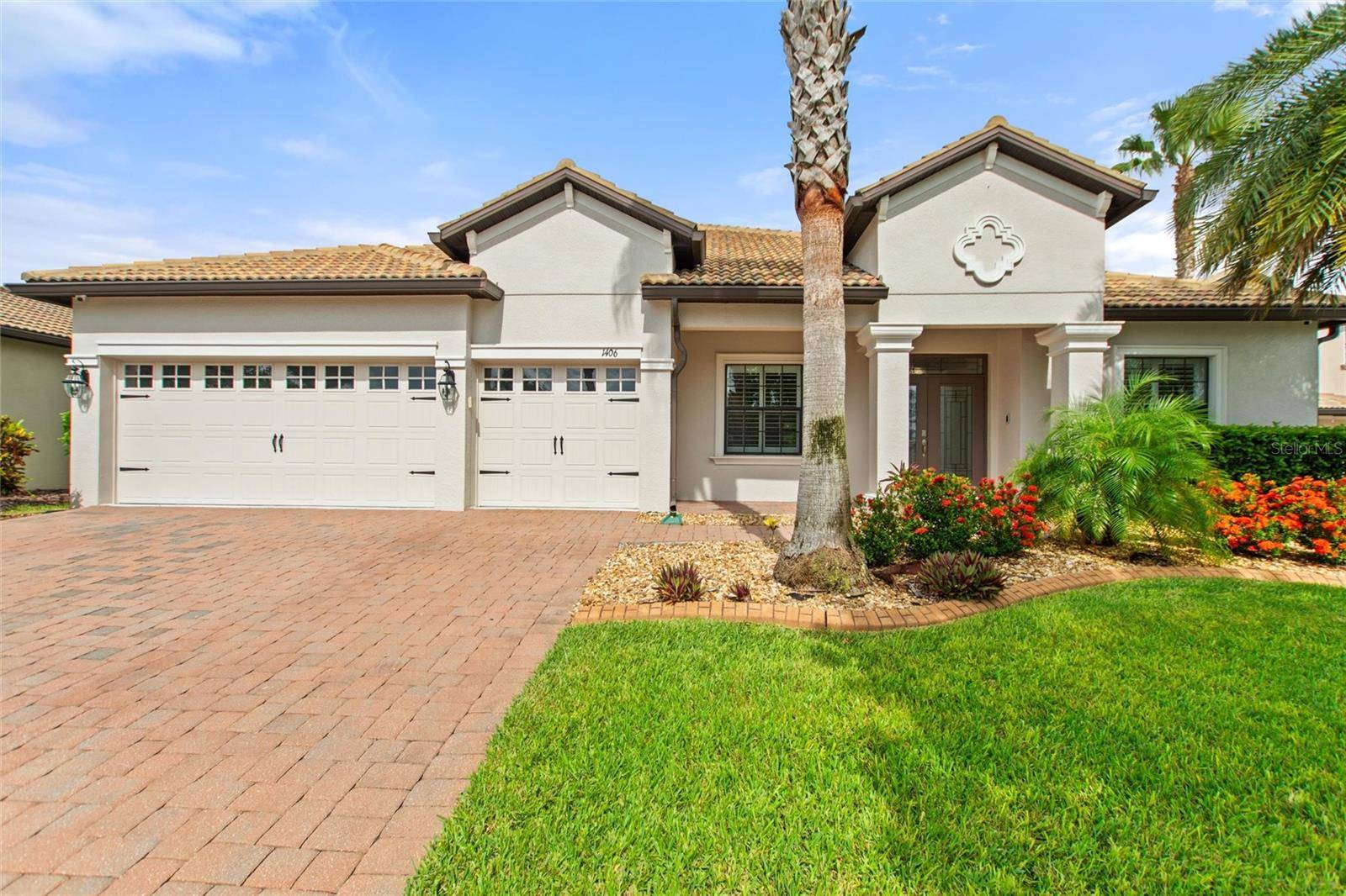 Champions Gate, FL 33896,1406 DEUCE CIR