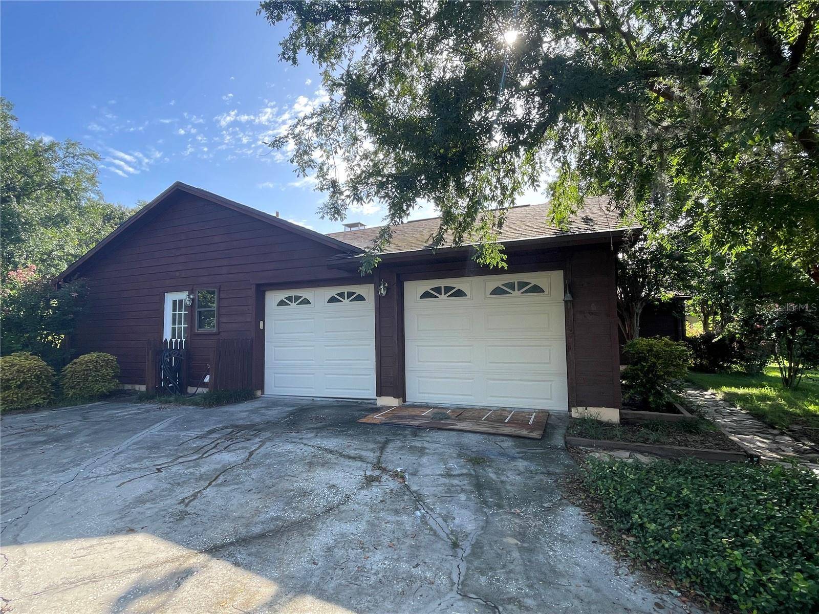 Zellwood, FL 32798,5735 JACQULYN DR