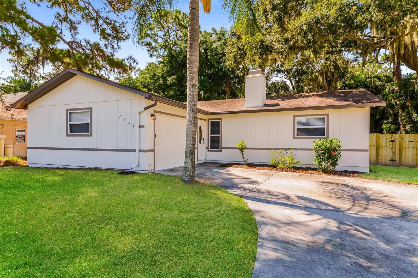 Sarasota, FL 34241,7164 MAUNA LOA BLVD