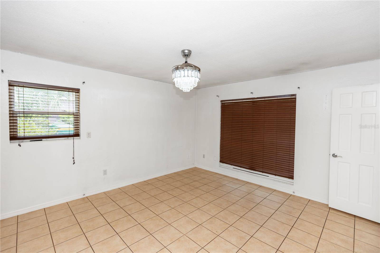 Deland, FL 32724,820 S HILL AVE #40