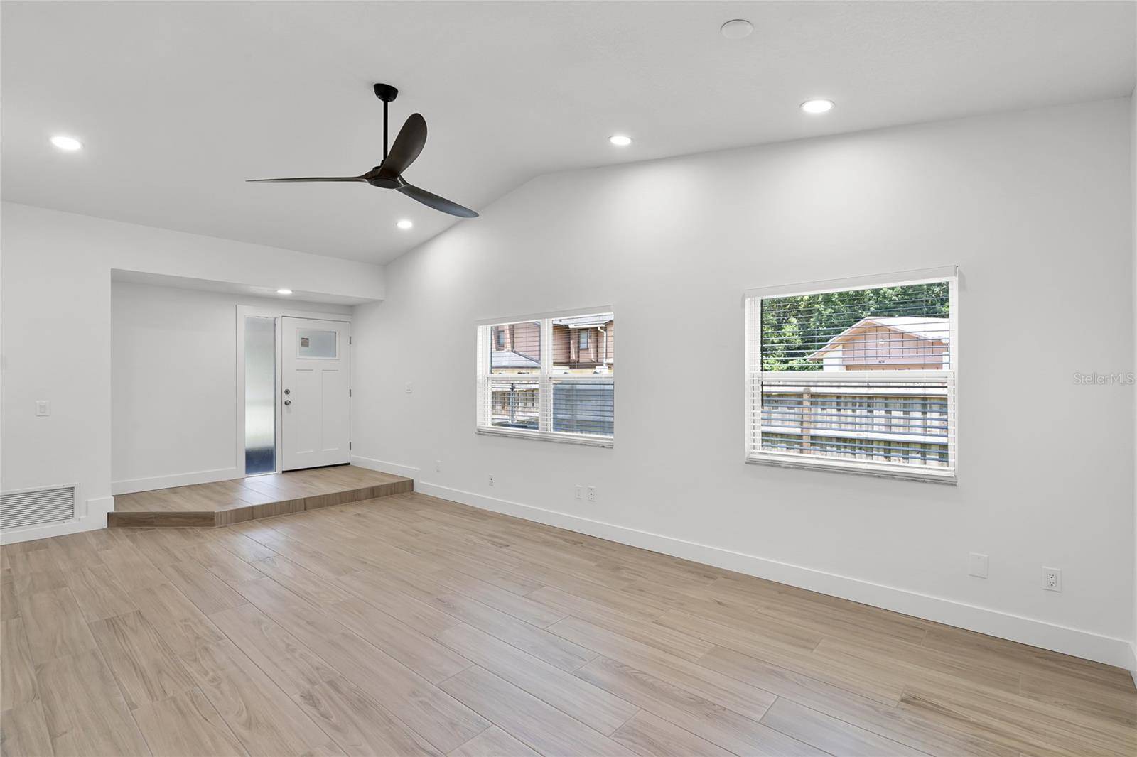 Winter Springs, FL 32708,610 HUNTLY LN
