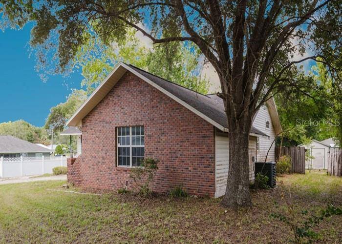 Ocala, FL 34480,6140 SE 46TH AVENUE RD