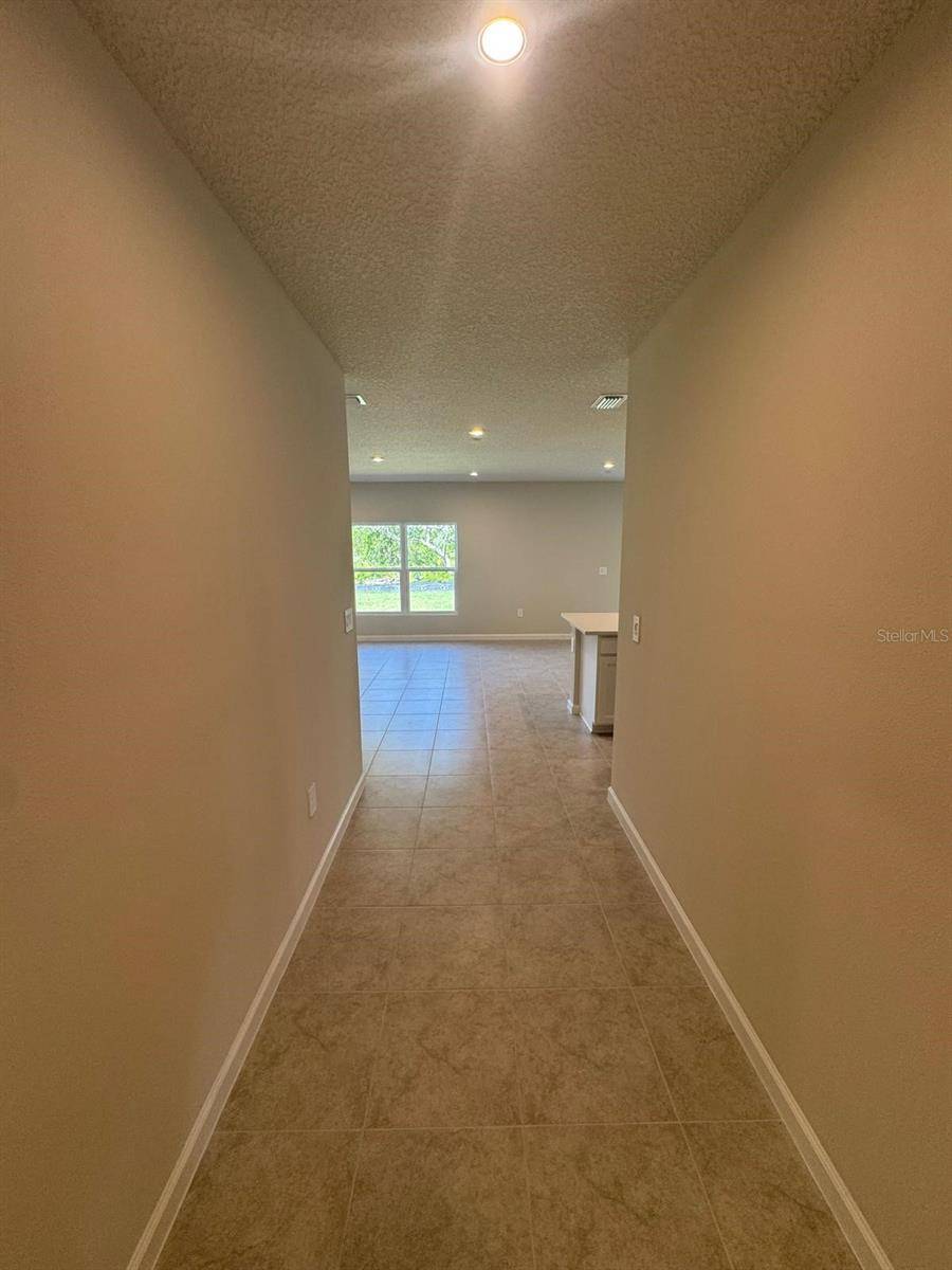 Bradenton, FL 34212,818 170TH CT E