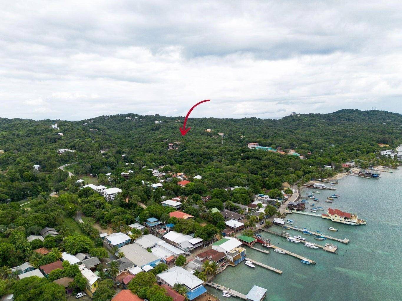 Roatan, 34101,Address not disclosed