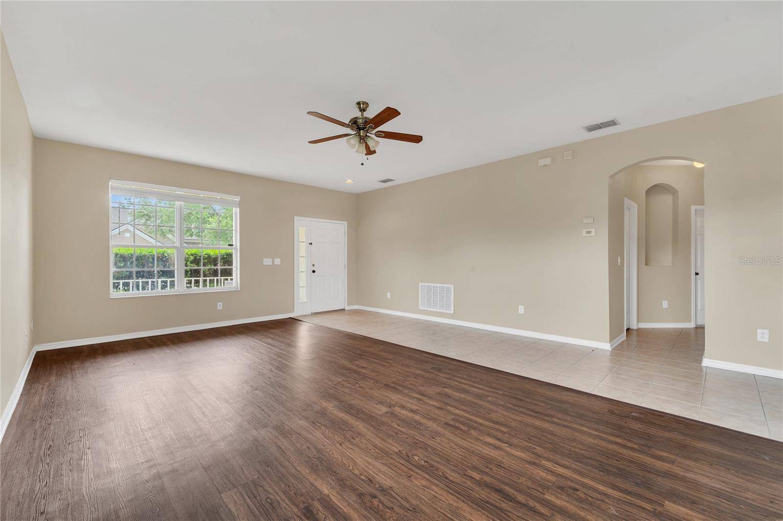 Lutz, FL 33559,24600 VICTORIA WOOD CT