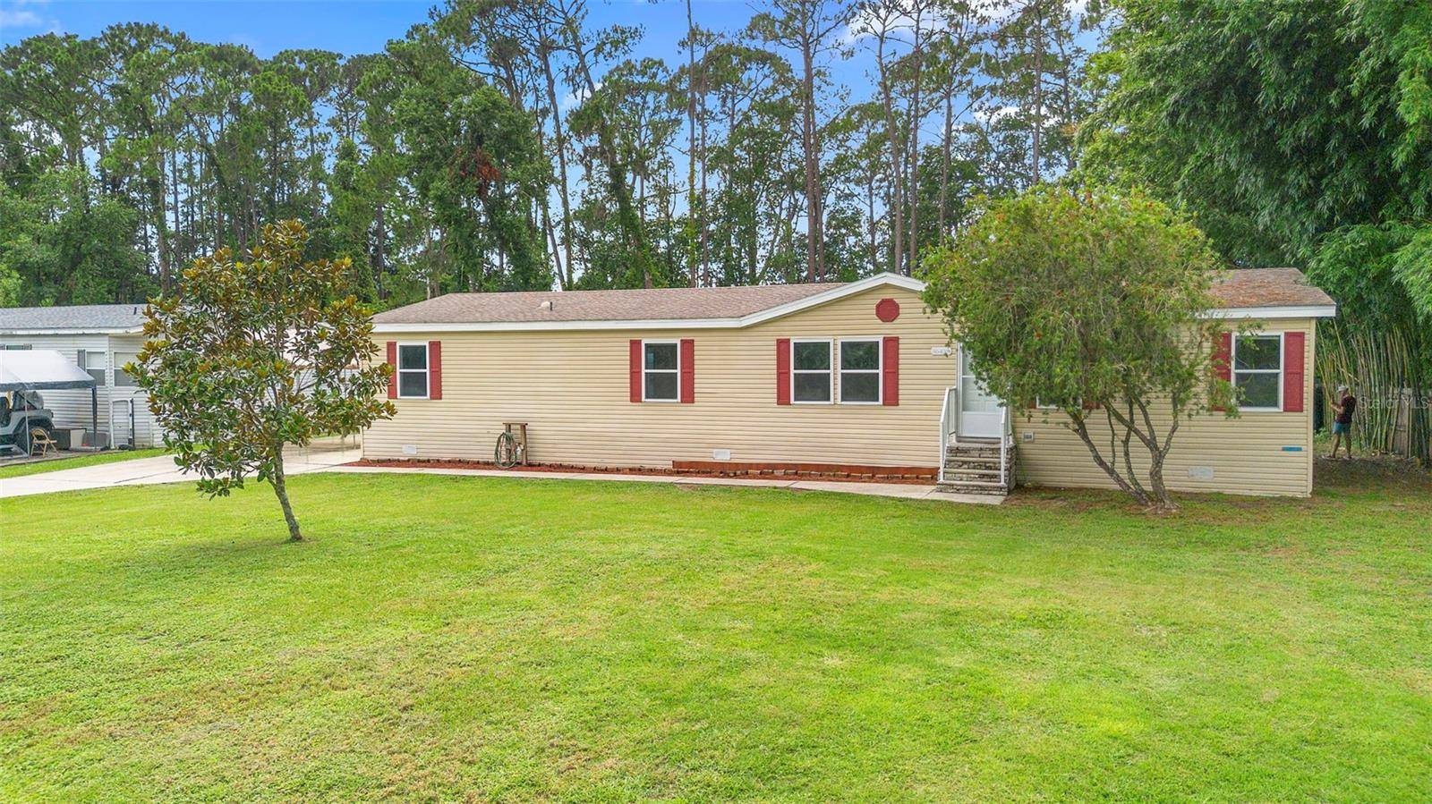 Fruitland Park, FL 34731,36453 LAKE UNITY RD