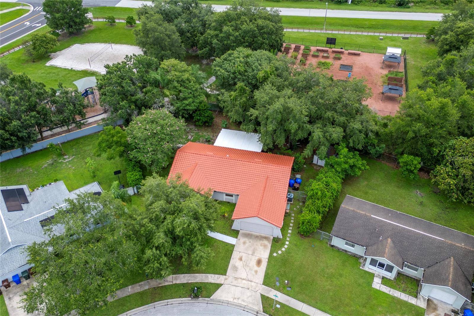 Kissimmee, FL 34744,2666 CAPP CIR