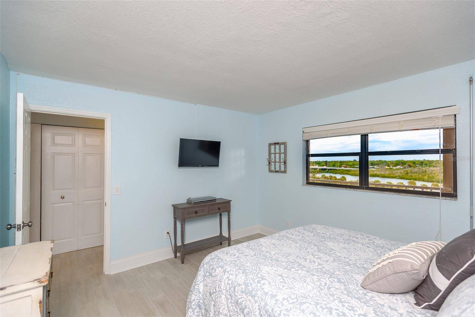 Indian Shores, FL 33785,18650 GULF BLVD #604