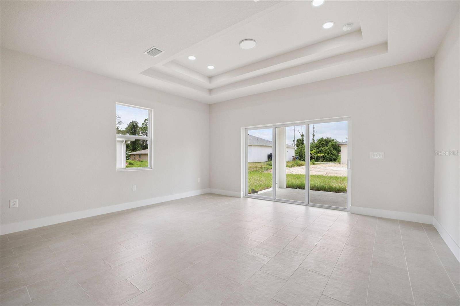 Lehigh Acres, FL 33973,4873/4875 29TH ST SW